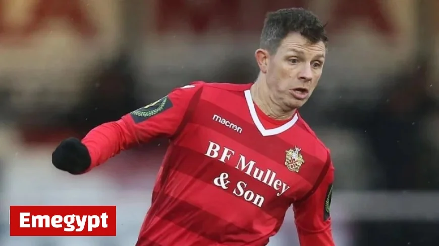 Veteran Striker Jamie Cureton Aims to Celebrate Age 50 by Scoring for New Club