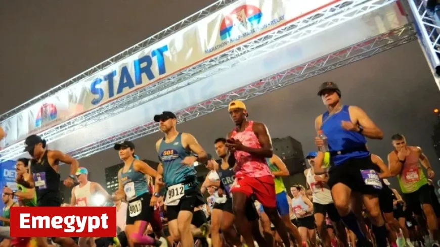 Detroit marathon 2025 kicks off as runners hit the starting line