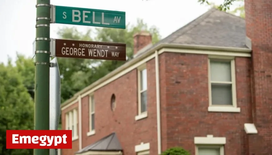 George Wendt Way Unveiled in Beverly Honoring Cheers Actor’s Childhood Neighborhood