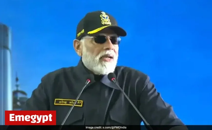 PM Modi Celebrates Diwali with the Navy Praising Them as Guardians of the Indian Ocean