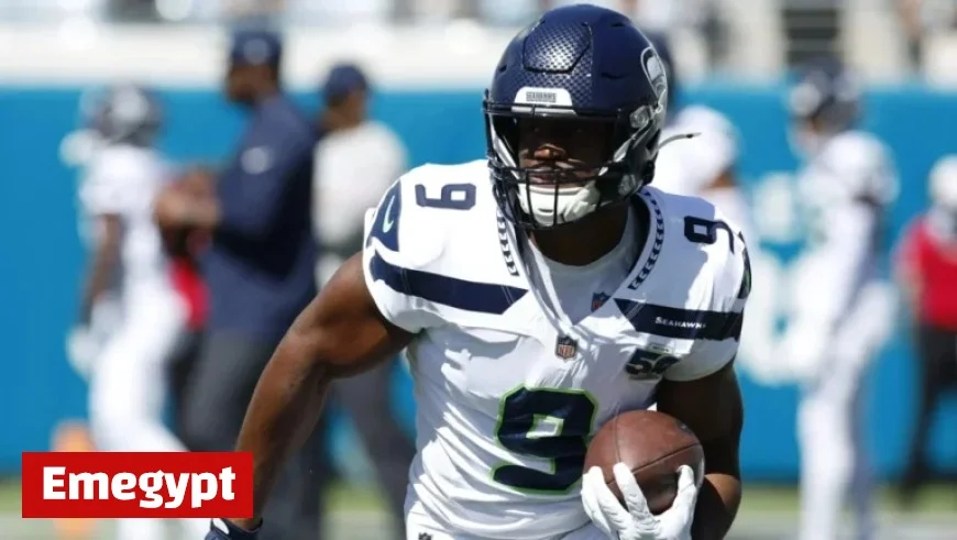 Seahawks OC Klint Kubiak Delivers Powerful Message to Running Back Kenneth Walker III
