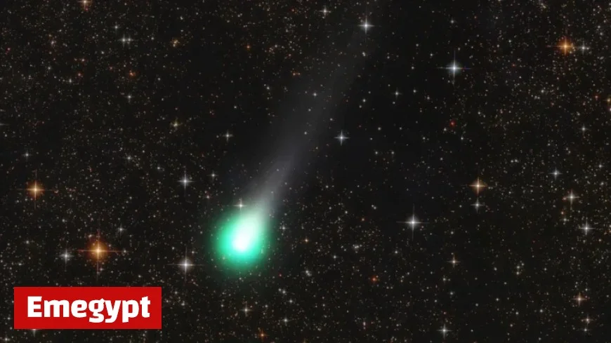 Comet Watch Tonight Spot Comets Lemmon and SWAN at Their Closest and Brightest