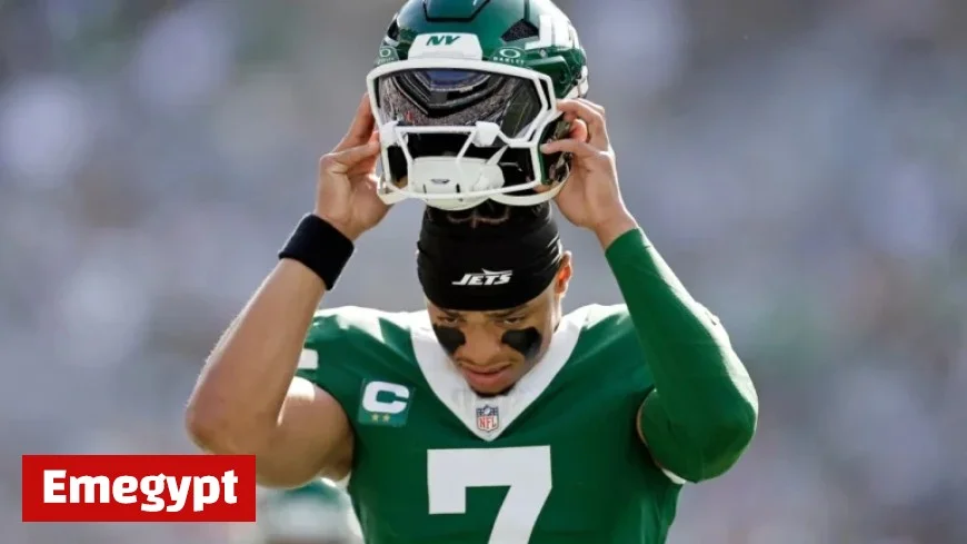 Jets replace Justin Fields with Tyrod Taylor in second half showdown against Panthers