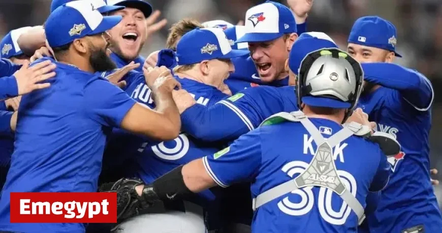 Experts Predict Toronto Economy Unlikely to Benefit from Blue Jays’ Playoff Run