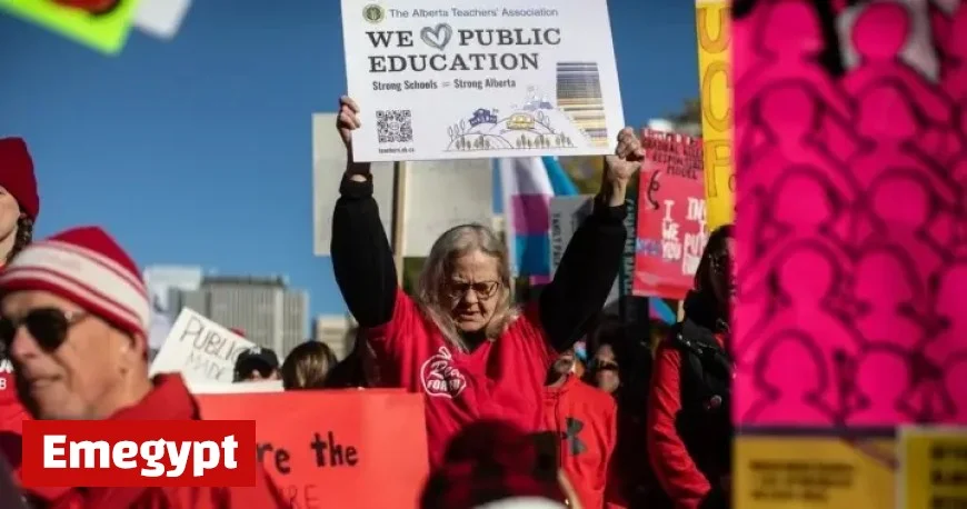 Alberta Teachers Strike Leaves 750,000 Students Home for Third Week in a Row