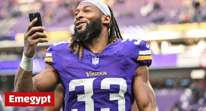 Rumors Intensify on Vikings and Potential Returns of Aaron Jones Max Brosmer and Asante Samuel Jr