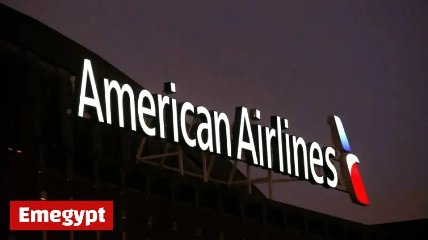 American Airlines Pilots Mistakenly Trigger Cockpit Break-In Alarm: A False Alert Explained