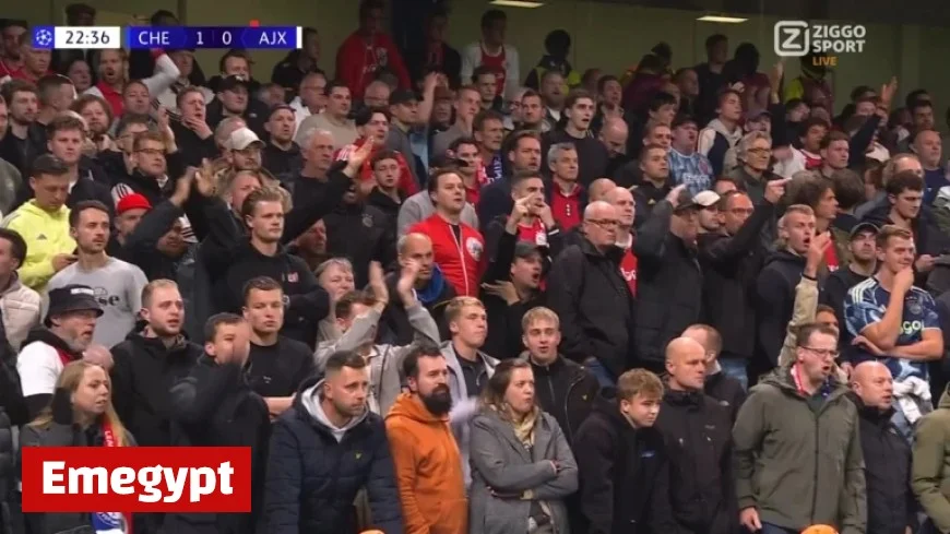 Heitinga’s Substitution Sparks Outrage Among Ajax Fans as They Unite in Chant After Red Card