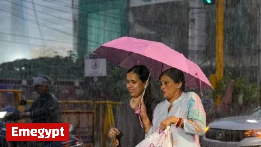 Hyderabad Weather Update: Partly Cloudy Skies with Light Rain and Evening Winds Reaching 40 kmph