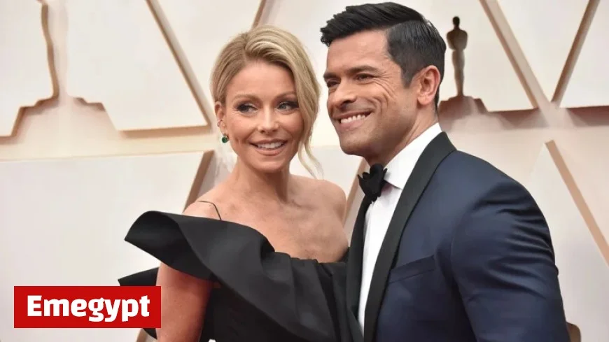 Kelly Ripa Jokes About ‘Airport Divorce’ with Mark Consuelos in Live TV Exchange
