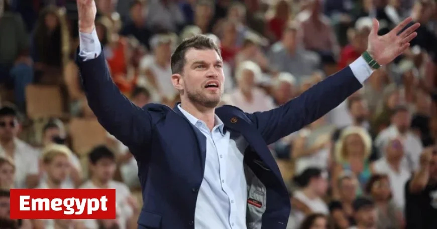 Report Reveals Splitter Takes Over as Blazers Head Coach