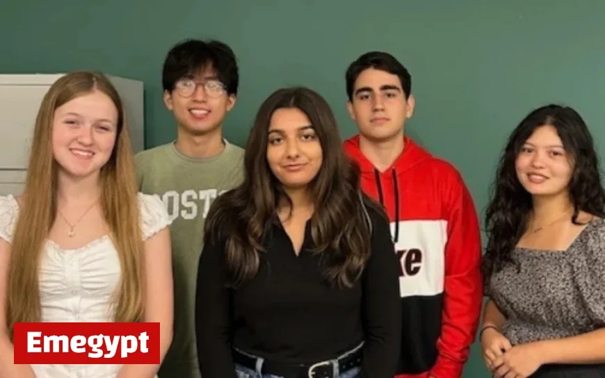 F-M High School Students Excel in National Scholarship Program