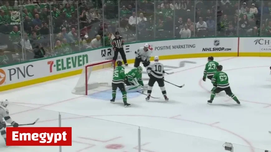 Perry Debuts with Kings