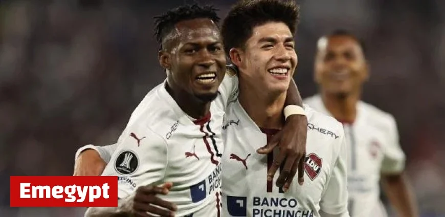 LDU Dominates in First Half Leaving Palmeiras Struggling to Secure Libertadores Final Spot