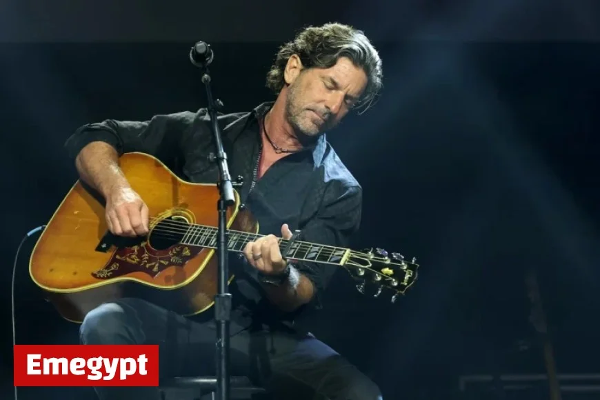 Country Music Star Dies in Plane Crash: New Details Unveiled