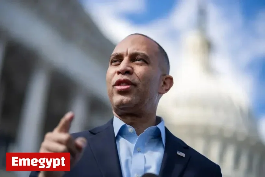 Hakeem Jeffries Endorses New York Mayor Candidate: Report