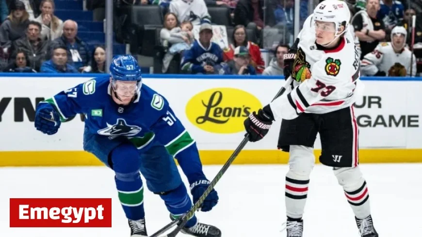 Canucks Secure Forward Lukas Reichel from Blackhawks Trade
