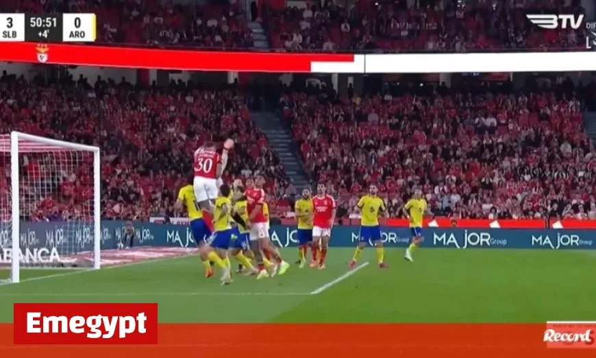 Otamendi’s Powerful Header Propels Benfica to a 3-0 Victory