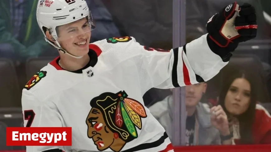 Blackhawks Trade Reichel to Canucks for 2027 Draft Pick