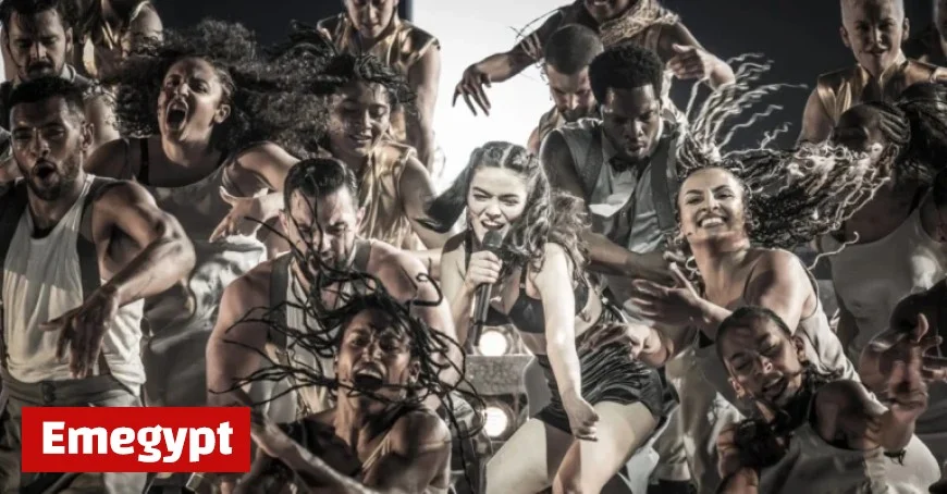 Rachel Zegler Stars in Evita: New 10-Track Cast Album Released; Complete Live Album Coming in 2026
