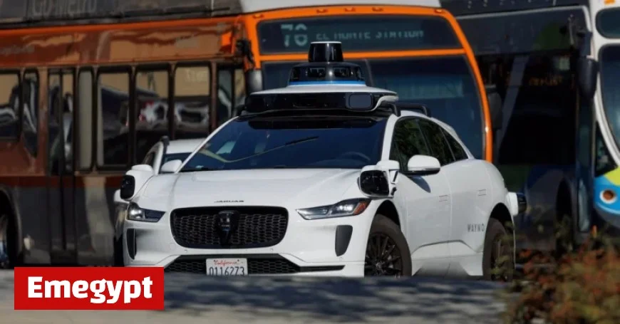 US Investigates Alphabet’s Waymo Robotaxis for School Bus Safety Concerns