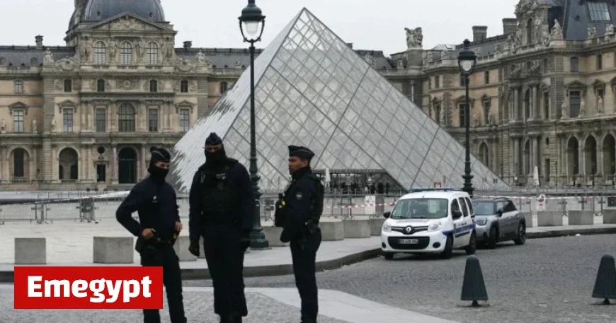 French Prosecutors: Two Arrested in Louvre Jewel Heist