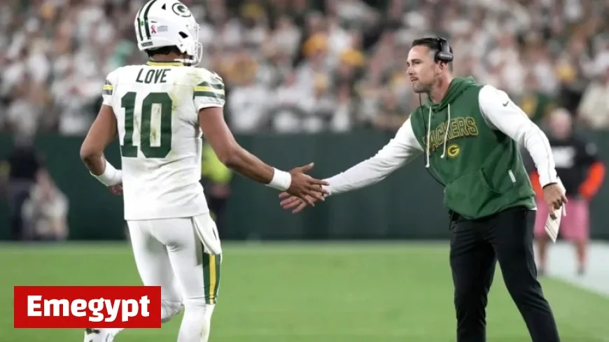 Packers and Steelers Debut New Uniforms on Sunday Night Football
