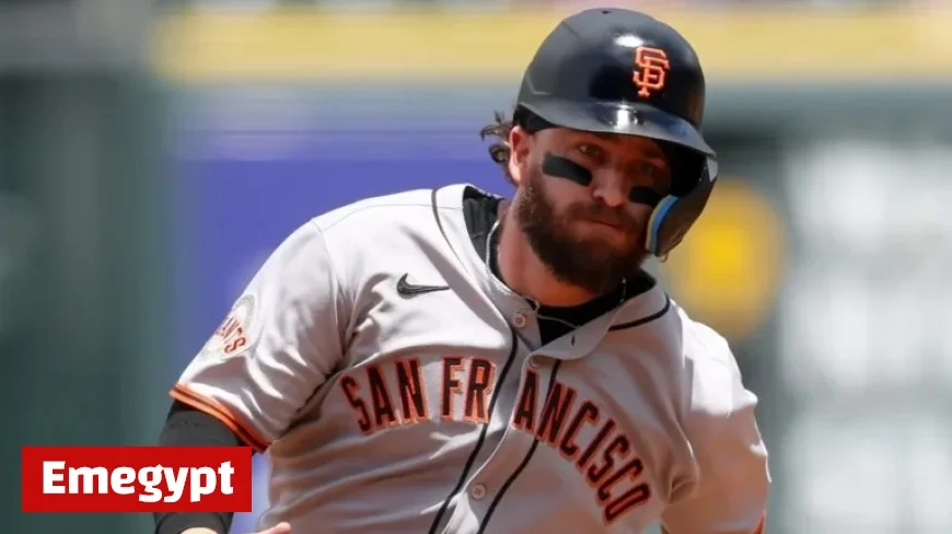 San Francisco Giants Sign First Free Agent of New Era
