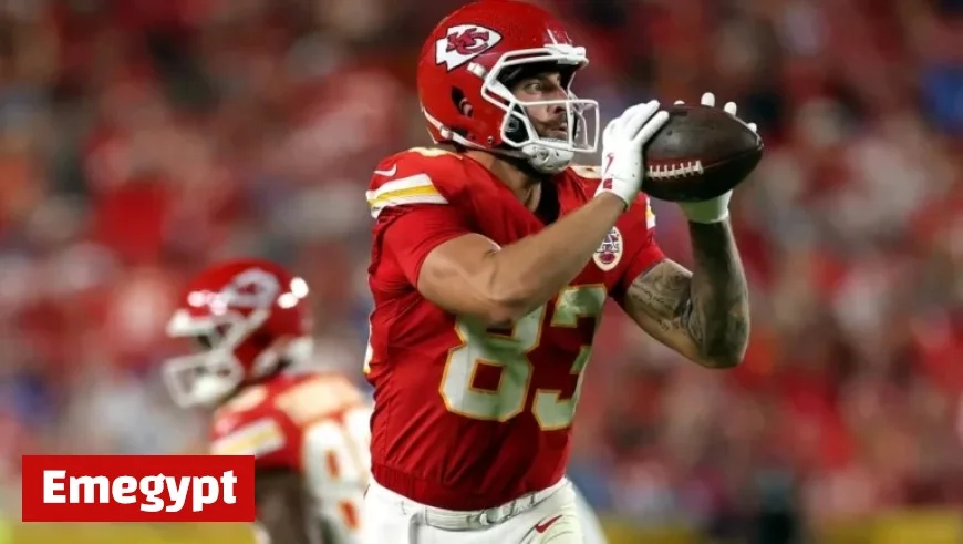 Chiefs Tight End’s Surprising Personal News Draws Attention