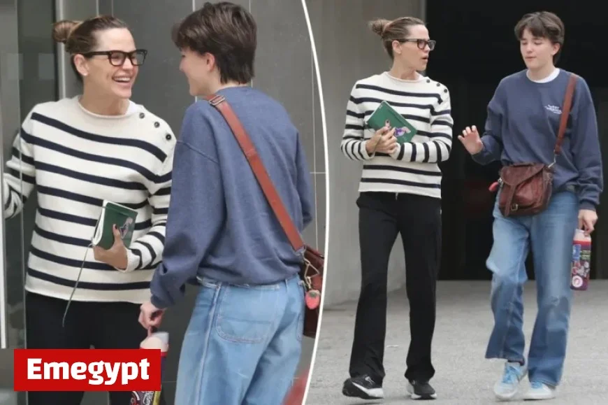 Jennifer Garner and Daughter Seraphina, 16, Enjoy Relaxed Weekend Outing