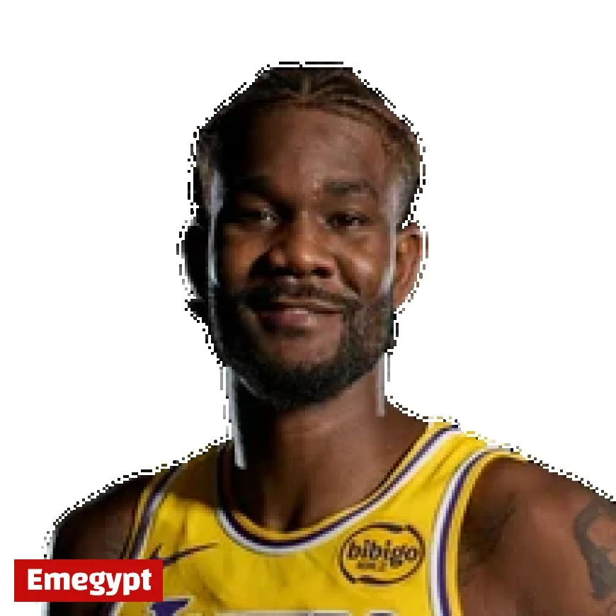 Deandre Ayton Dominates the Court with 15 Rebounds in Sunday’s Victory