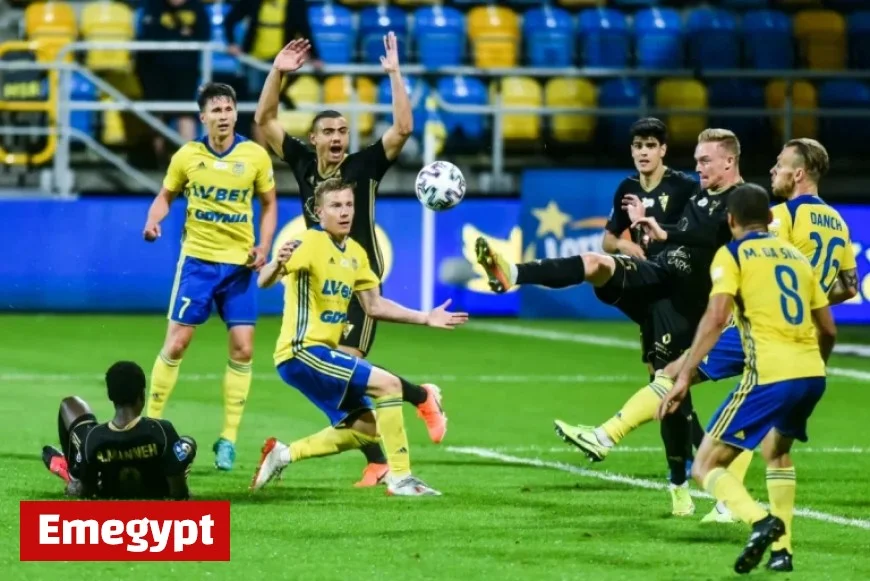 Arka Gdynia vs Górnik Zabrze: Prioritizing League Success While Maximizing Polish Cup Potential
