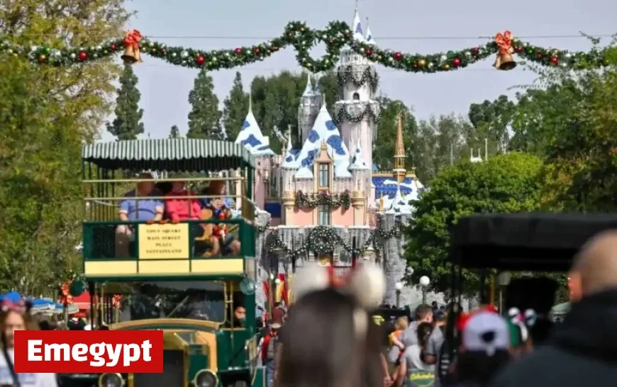 Disneyland Shutters 7 Attractions Ahead of Busy Christmas Season