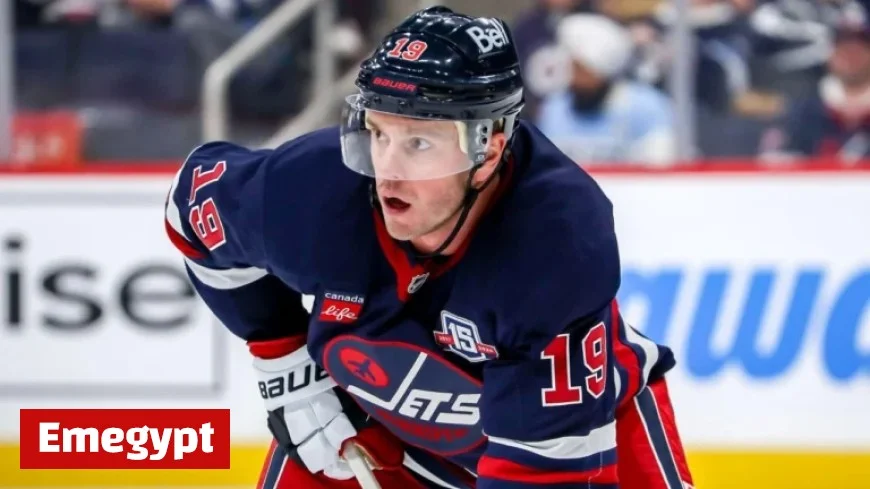 Toews Faces Blackhawks for the First Time in NHL Matchup