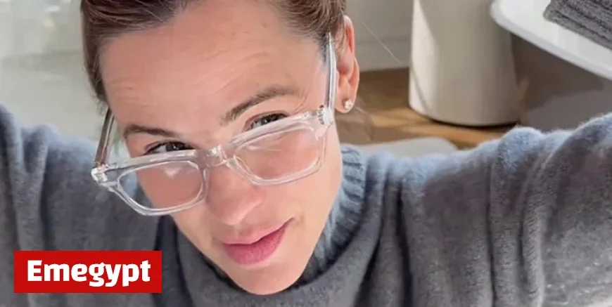 Nail Jennifer Garner’s Quick Halloween Costume in Just 5 Minutes