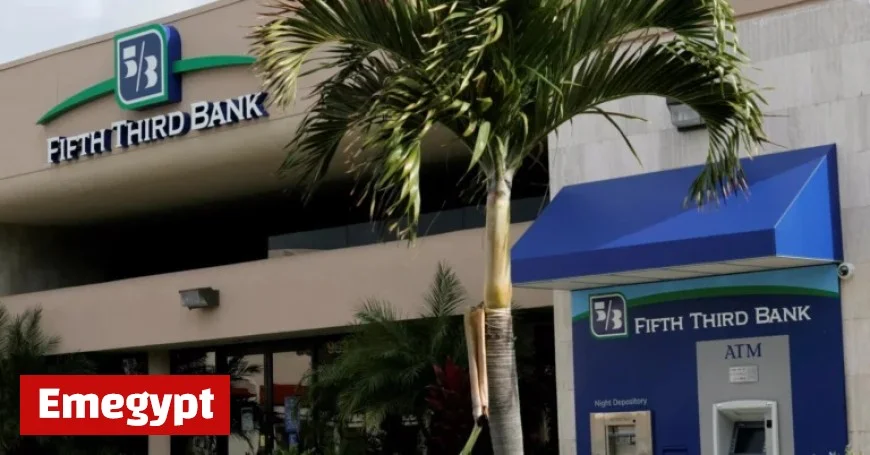 Activist Investors Boost Bank M&A Following HoldCo’s Comerica Campaign