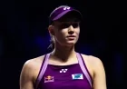 WTA Finals: Elena Rybakina Shocks Iga Swiatek to Edge Closer to Semi-Finals