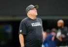 Lincoln Kennedy Stands Firm in Support of Chip Kelly