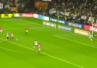 Watch as Memphis Scores a Spectacular Goal Against São Paulo with a Nutmeg