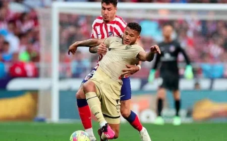 Colombian Forward Luis Suarez Transfers from Almeria to Sporting