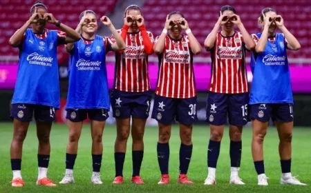 Chivas Crushes Necaxa, Advances to Face Toluca in Liguilla