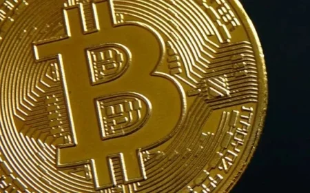 Schmidt Backs Limits on Crypto ATMs