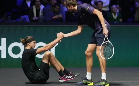 Zverev’s Thrilling Match Point Save Sets Stage for Sinner Semifinal at Paris Masters