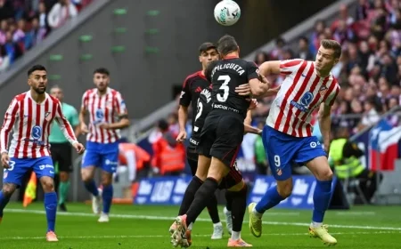 Sevilla vs Atlético de Madrid Clash in an Argentine Coaches Showdown