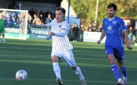 Seagulls Face Off Against Shots in Thrilling Emirates FA Cup Showdown