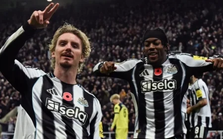 Newcastle Triumphs 2-0 Over Tottenham to Secure Carabao Cup Quarter-Finals Spot