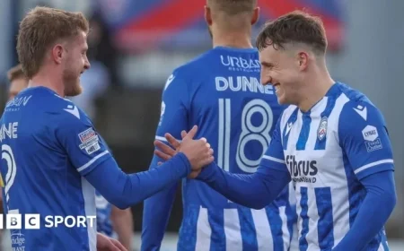 Bannsiders Secure Victory to Extend Lead in Irish Premiership as Swifts Triumph Over Crues