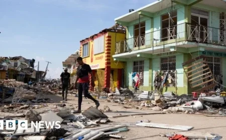UK Rushes Aid as Britons Face Evacuation from Jamaica Amid Hurricane Melissa