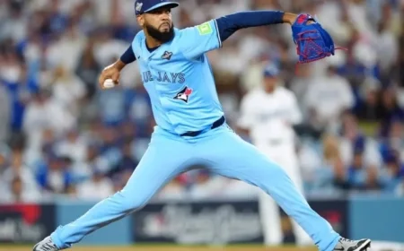 Seranthony Domínguez Set to Transition from Oriole to World Series Champion