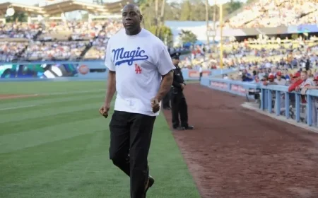 Blue Jays Pitchers Message for Dodgers Magic Johnson Captivates World Series Fans
